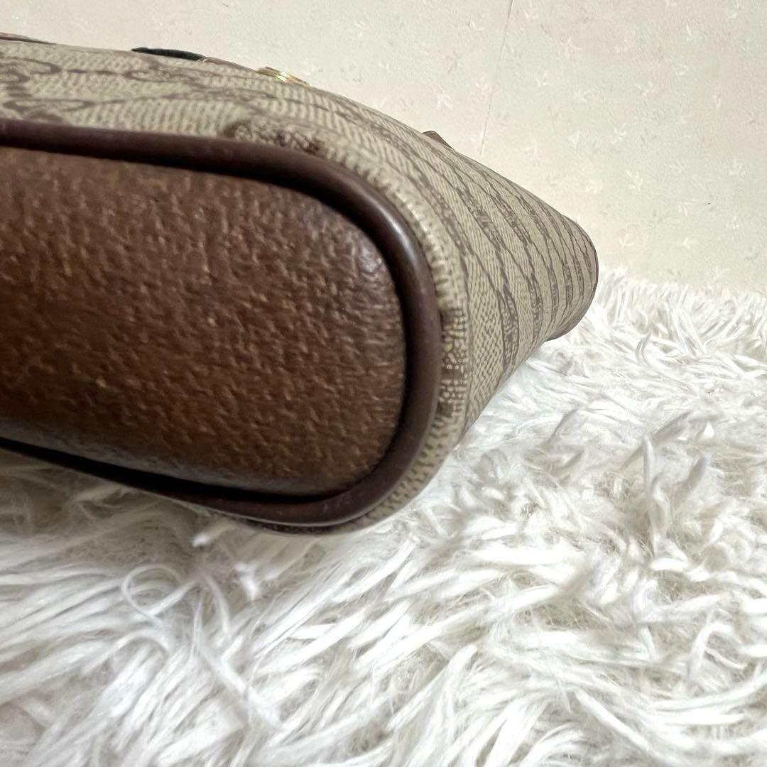 Gucci Vintage Schultertasche 10