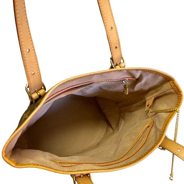 Louis Vuitton Bucket GM 6